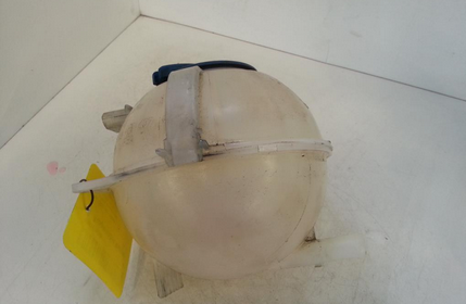 Seat Ibiza 6J Bj.10 K&uuml;hlwasserbeh&auml;lter 1.4TDI 6Q0121407B